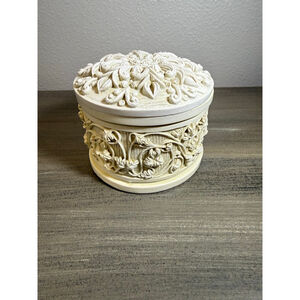 Vintage BOMBAY Candle Box Floral Scroll Round Jar used